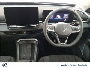 Volkswagen T-Roc T-Roc Life 1.5 *AUTO // EXTRAS* - Image 3