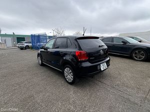 Volkswagen Polo 1.2TSI AUTO 2014 - Image 4