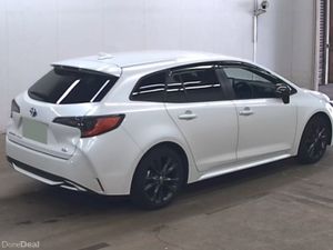 2023 Toyota Corolla Touring Hybrid Automatic - Image 3