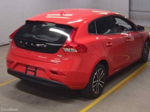 2018 Volvo V40 Kinetic Automatic - Image 3