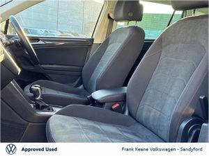 Volkswagen Tiguan *Elegance* 1.4 TSI PHEV 245HP AU - Image 4