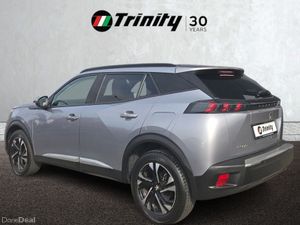 Peugeot 2008 ** 1.5 BLUEHDI 100BHP ALLURE ** TRINI - Image 3