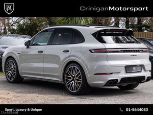 Porsche Cayenne V6 E-Hybrid Exclusive Manufaktur - Image 2