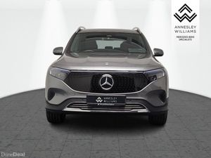 Mercedes-Benz EQB EQB 250+ AMG Line Executive 70.5 - Image 3