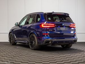 2023 BMW X5 X-Drive 45e M-Sport - Image 4