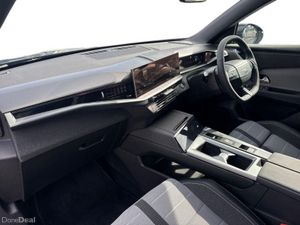 Opel Grandland GS PureTech 136 MHEV - Image 4