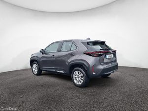 Toyota Yaris Cross LUNA 4DR AUTO - Image 4