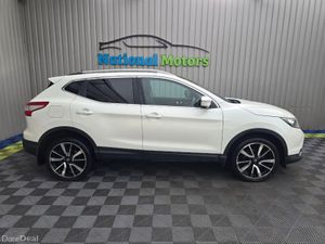 2014 Nissan Qashqai 1.6 DSL SVE 4X4 - Image 3