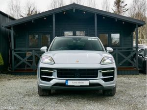 Porsche Cayenne E-Hybrid Coupe, HUGE SPEC/ IRISH C - Image 2