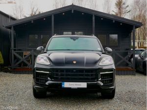Porsche Cayenne 3 0 V6 E Hybrid - Image 2