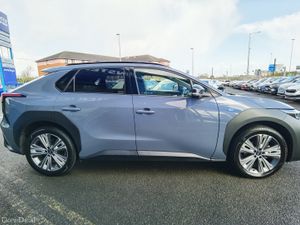 SUBARU SOLTERRA 71KWH AWD TOURING **HUGE SPEC** - Image 4