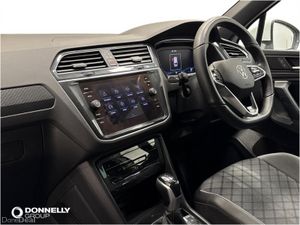 Volkswagen Tiguan Estate Special Edition R-Line Ed - Image 2