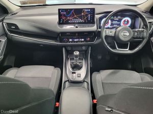 Nissan Qashqai 1.3 PET MILD HYBRID SV PREMIUM From - Image 4