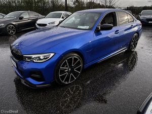 192 BMW 330E MSPORT LOW KMS AS NEW - Image 3
