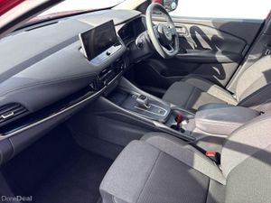 Nissan Qashqai 1.3 PET MILD HYBRID SV PREMIUM CVT - Image 4