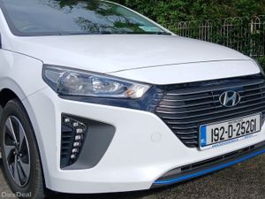 Hyundai IONIQ 2019 *HYBRID 1.6 AUTO* 5dr FSH - Image 2