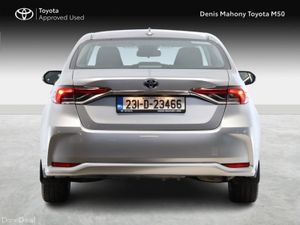 Toyota Corolla Luna Hybrid Saloon - Image 4