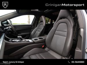 Porsche Panamera 4 E-Hybrid Platinum Edition - Image 3