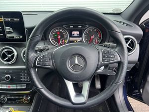 Mercedes-Benz A-Class A180 AMG-STYLE 1.6 // SERVIC - Image 4