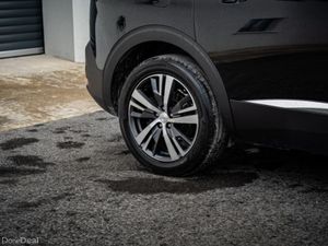 Peugeot 5008 FL Allure 1.5 Blue HDI 130 6.2 - Image 4