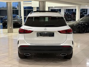 Mercedes-Benz GLA 250e AMG LINE PREMIUM PLUS NIGHT - Image 4