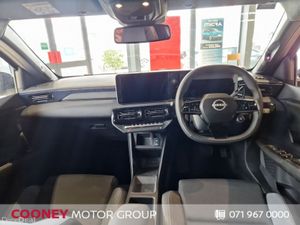 Nissan Micra 52 kWh Advance. High spec with big ba - Image 2