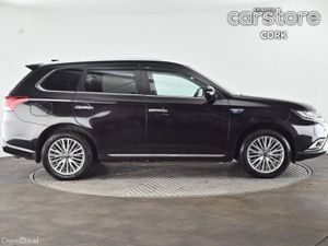 Mitsubishi Outlander 2.4L Plug-in EV Instyle 5 sea - Image 2
