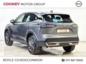 Nissan Qashqai 1.3 PET MILD HYBRID SV - Image 3