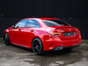 2019 MERCEDES BENZ A250 AMG 4 MATIC BLACK PACK - Image 4