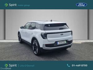 Ford Explorer Premium 77kWh Extended Range/driver - Image 3
