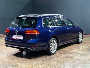 Volkswagen Golf 1.2 TSI AUTOMATIC - ALLOY WHEELS - - Image 3