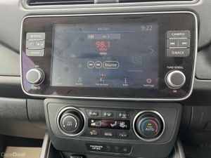 Nissan Leaf 2023 EV Low Kilometres(94% Battery) - Image 4