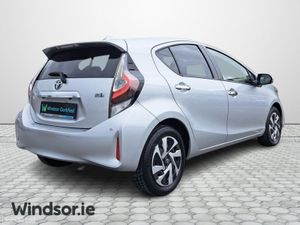 Toyota Aqua HYBRID AUTO S-STYLE BLACK - Image 2