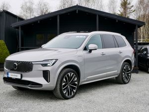 2025 Volvo XC90 T8 Ultra Bright Theme - Image 3