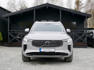 2025 Volvo XC90 T8 Ultra Bright Theme - Image 2