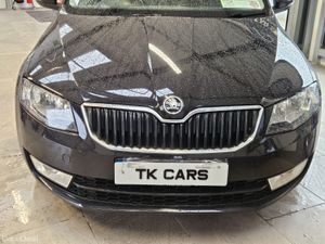 15 SKODA OCTAVIA 1.2 PETROL - Image 4