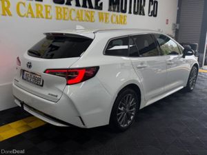 Toyota Corolla Hybrid SOL T/S 4DR Auto - Image 3