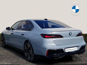 BMW 7-Series M760 xDrive - Image 2