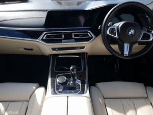 BMW X7 M50d - Image 4