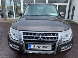 2015 Mitsubishi Pajero LWB N1 5-ST AT N 4DR AUTO - Image 3