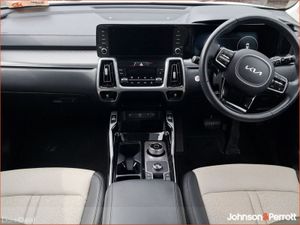 Kia Sorento 2.2 K3 4X2 Diesel 7 seats - Image 4