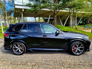 BMW X5 45e M-Sport ULTIMATE - Image 2