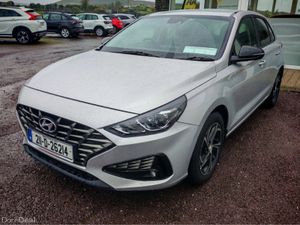 2021 Hyundai i30 I 30 DELUXE 5DR PETROL - Image 2