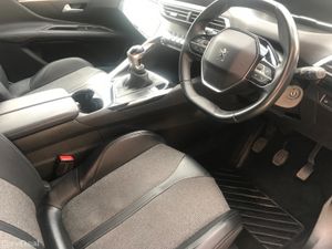 191 Peugeot 3008 1.2 Petrol Allure s/s 130Bhp - Image 2