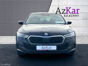 Skoda Octavia 2023 STYLE 1.4TSI PHEV AUTOMATIC EST - Image 2
