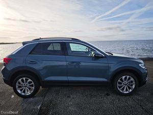 Volkswagen T-Roc Spec ED 2.0tdi M6F 116HP - Image 3