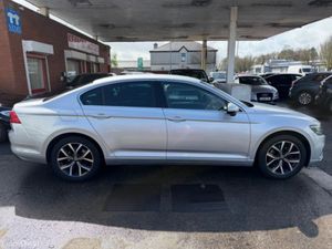 Volkswagen Passat SEL 2.0 TDI Full Leather - Image 2