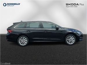 Skoda OCTAVIA Diesel Estate SE L - Image 4