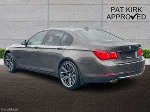 BMW 7 Series Diesel Saloon SE - Image 2