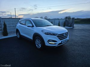 2016 Hyundai Tucson 1.7 Executive Leather - Image 3